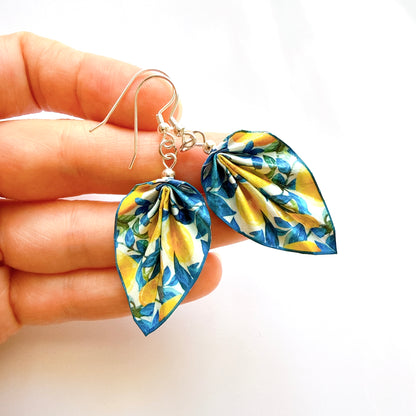 Boucles d'oreilles origami orange – Bijoux légers en papier fait main