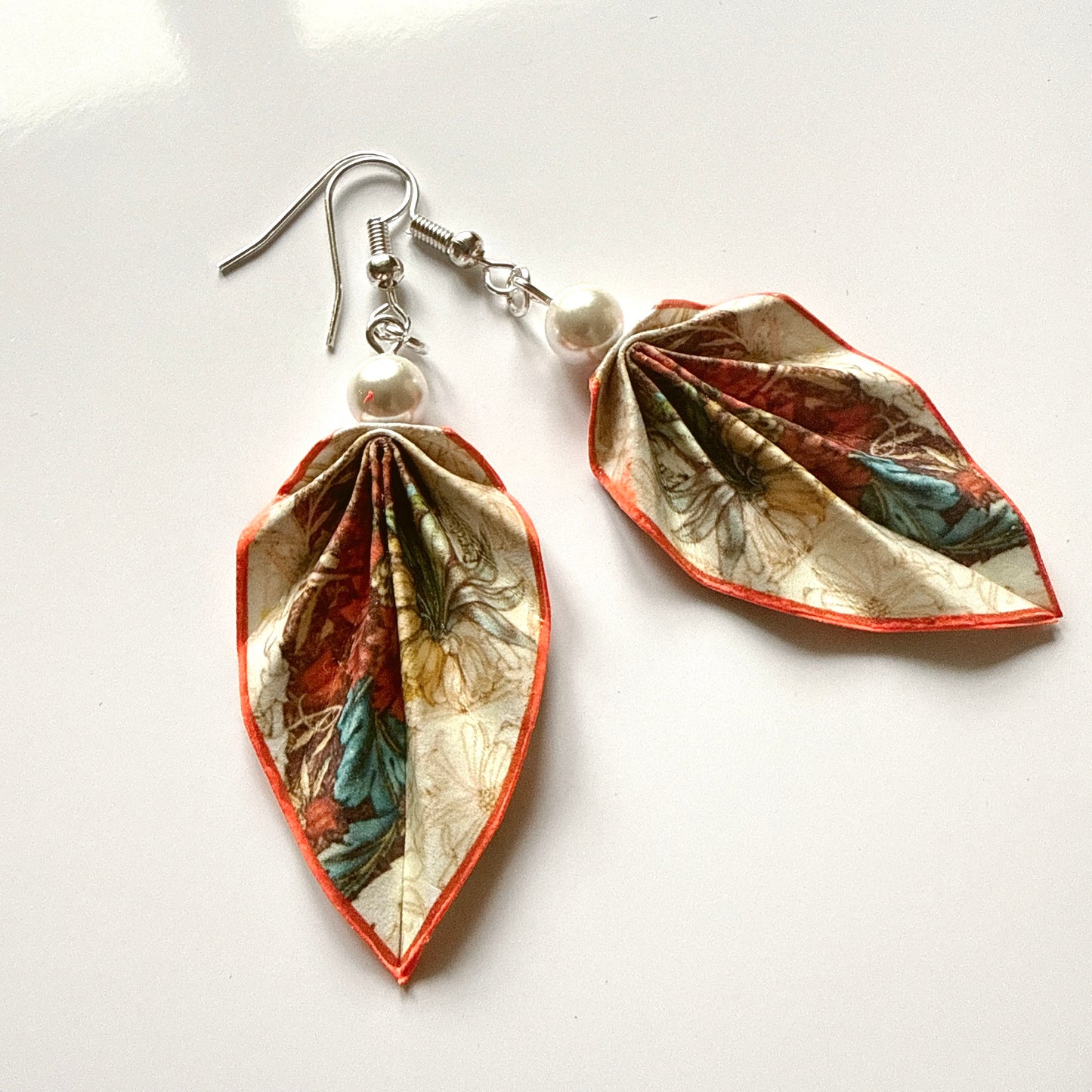 W. Morris Honeysuckle : Origami Leaf Earrings
