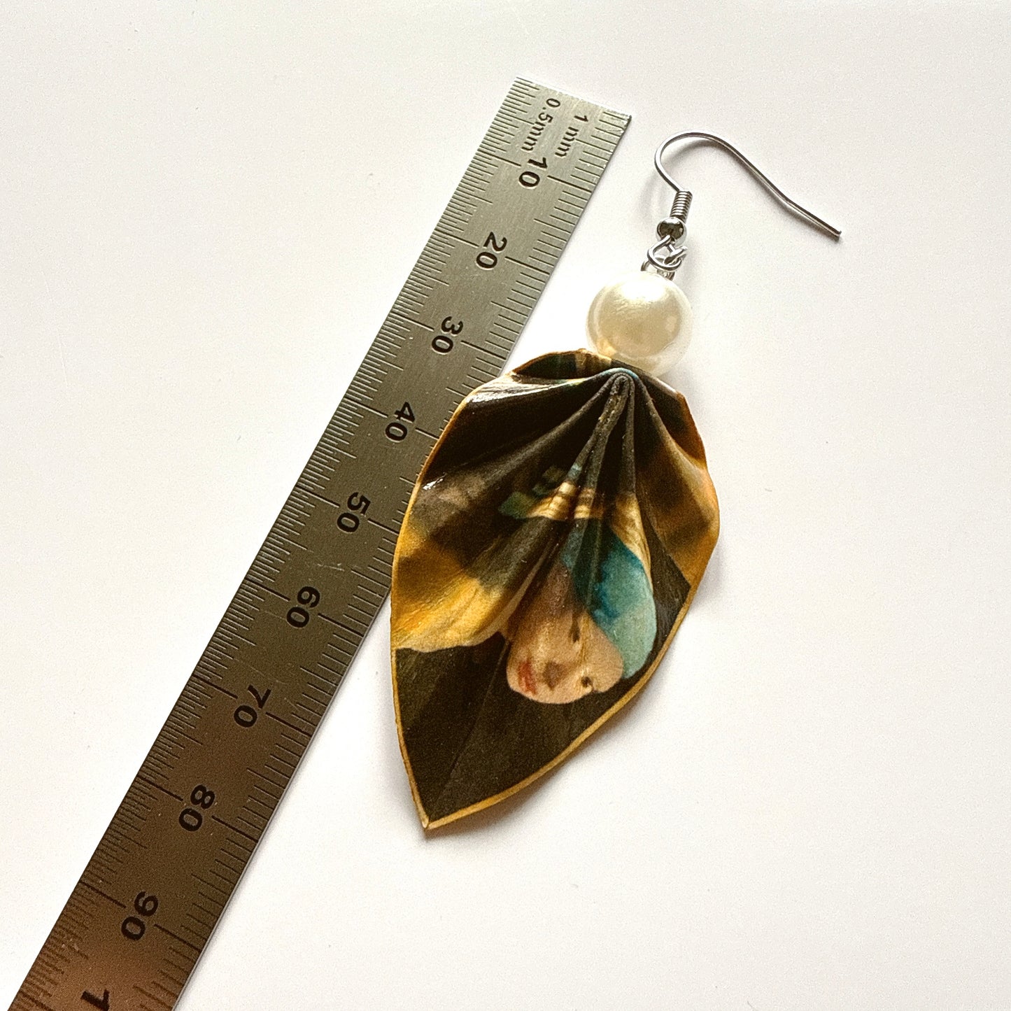 J. Vermeer - Girl with a Pearl Earring (1665) Origami Leaf Earrings: Handmade Paper Jewelry
