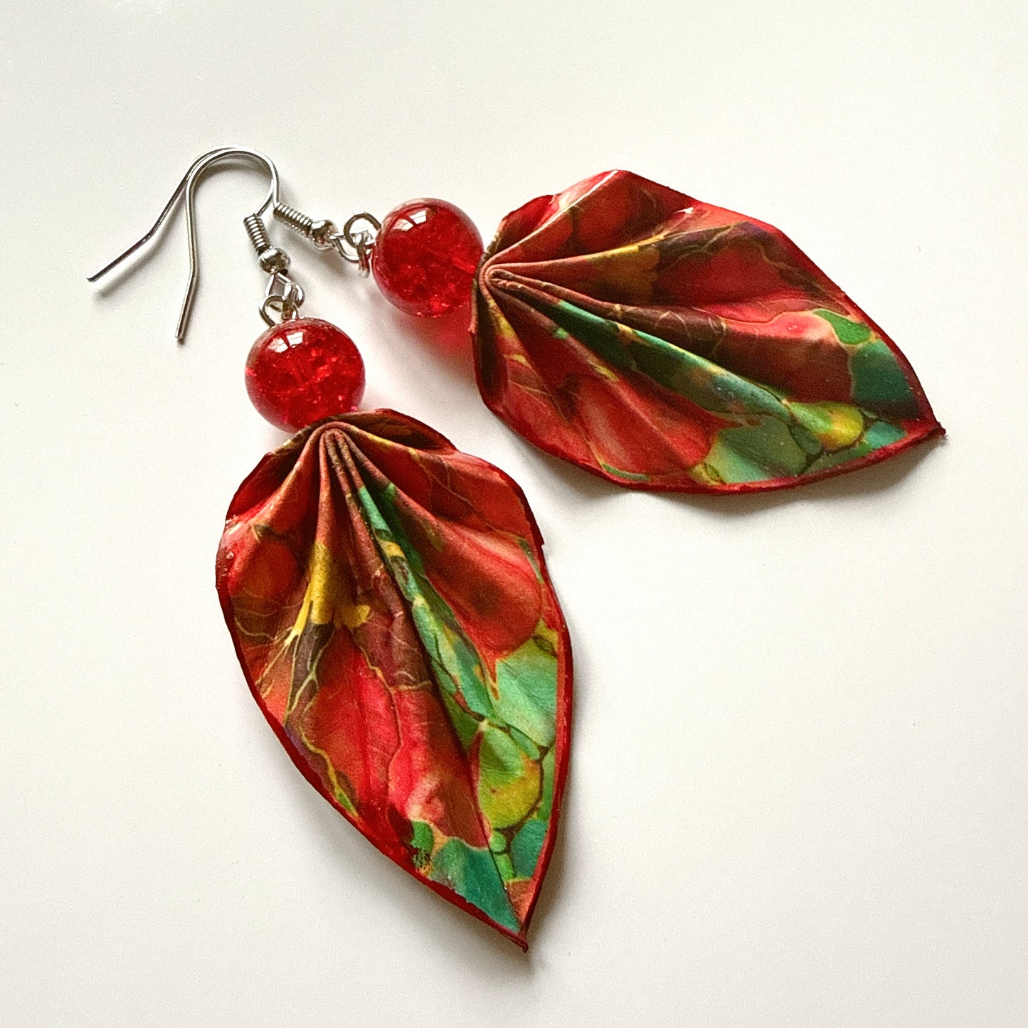 Boucles d'oreilles Feuille d'Origami : Bijoux en papier faits main