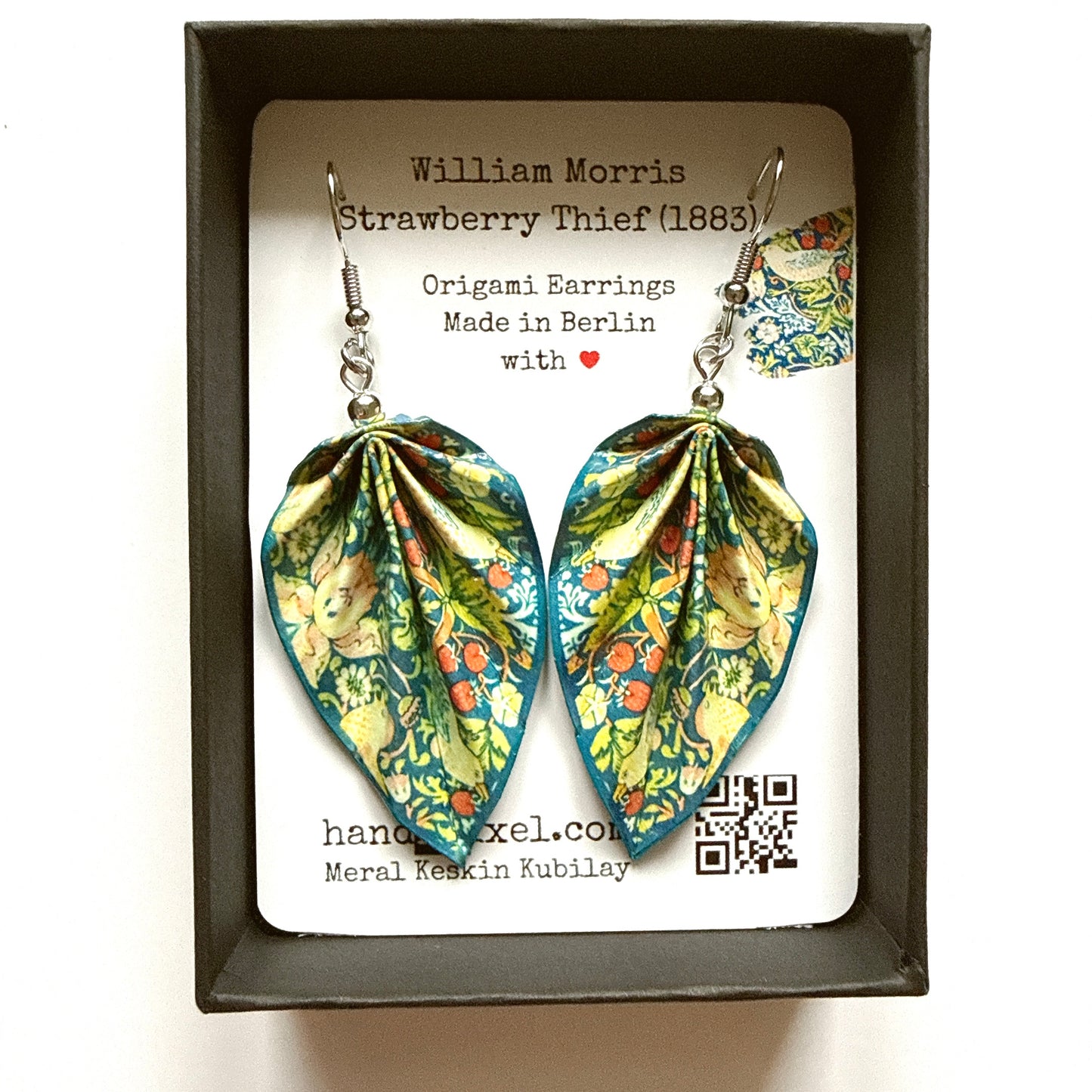 W.Morris Strawberry Thief (1883) - Origami Leaf Earrings
