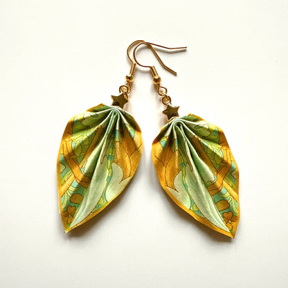 W.Morris St. James (1881) Origami Earrings