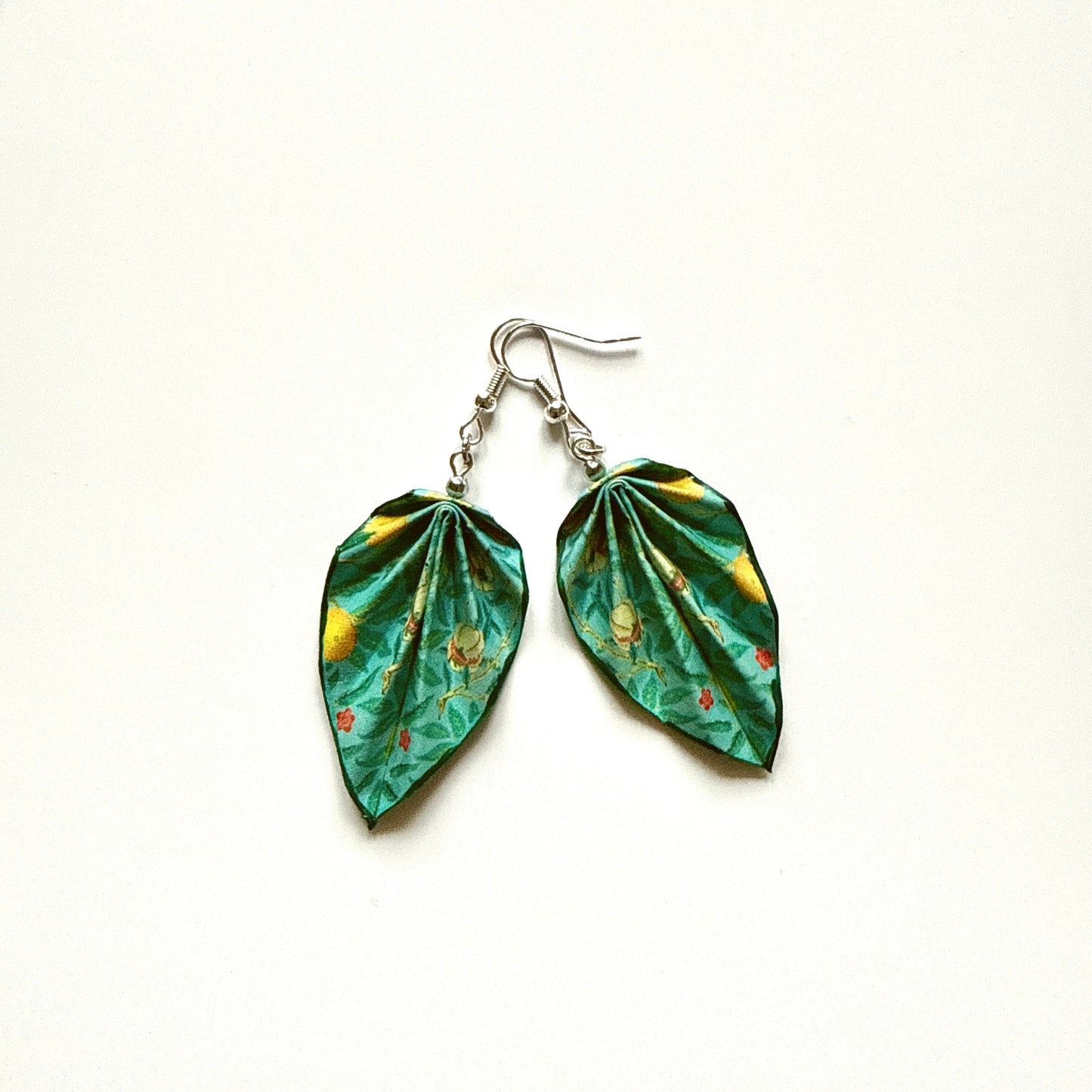 Boucles d'oreilles Feuille d'Origami : Bijoux en papier faits main