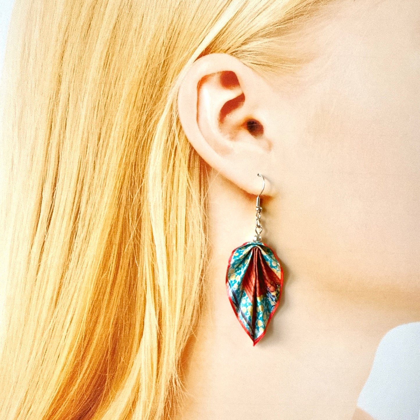 Boucles d'oreilles Feuille d'Origami : Bijoux en papier faits main
