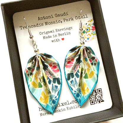 Origami-Ohrringe in Form von Herbstlaub: Handgefertigter Papierschmuck