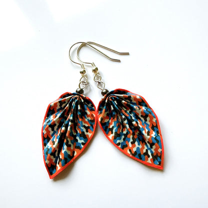 Origami Leaf Earrings : Handmade Paper Jewelry, Lightweight Paper Gift Bahn
