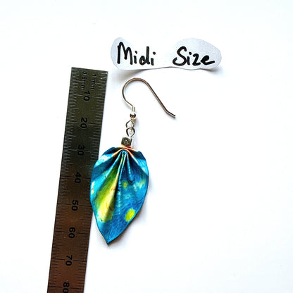Boucles d'oreilles Origami - Bijou en papier fait main - Mosaïque bleue Trencadis d'Antoni Gaudí