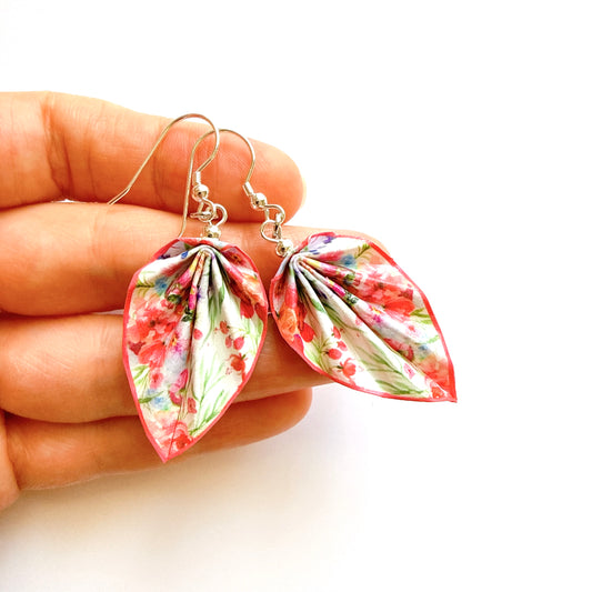 Origami-Ohrringe Orange – Leichter, handgefertigter Papierschmuck