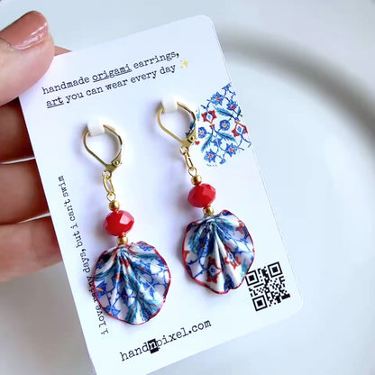 Origami-Ohrringe in Form von Herbstlaub: Handgefertigter Papierschmuck